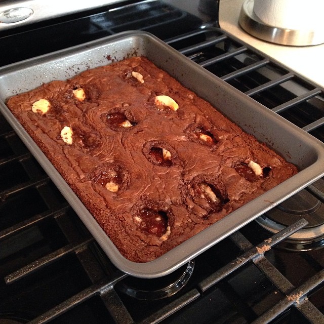 Brownies a la Cadbury Eggs