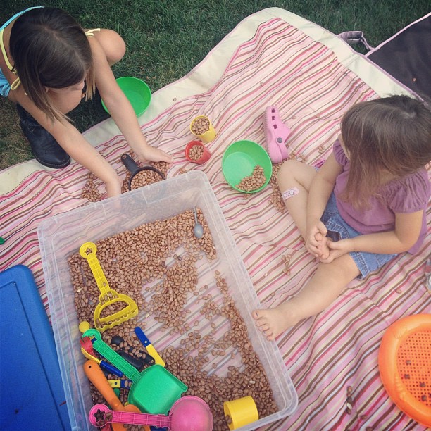 Quick playtime with my favorite girls (who were cranky today!), lunch with my favorite parents and off to DTW-DEN I go!