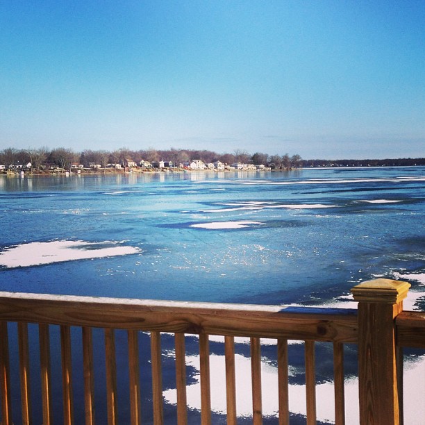 Christmas on the lake