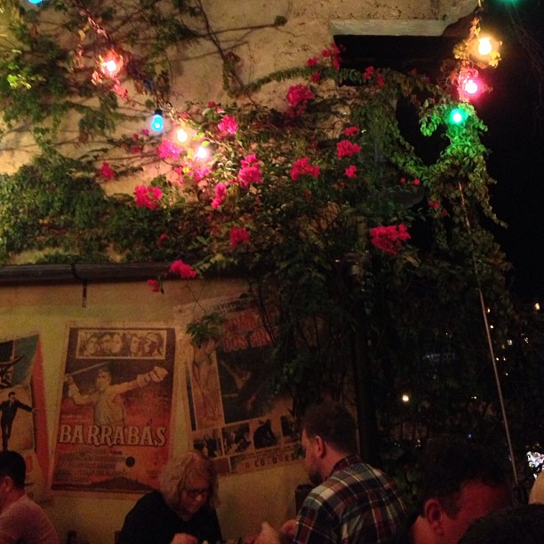 More restaurants need rooftops.