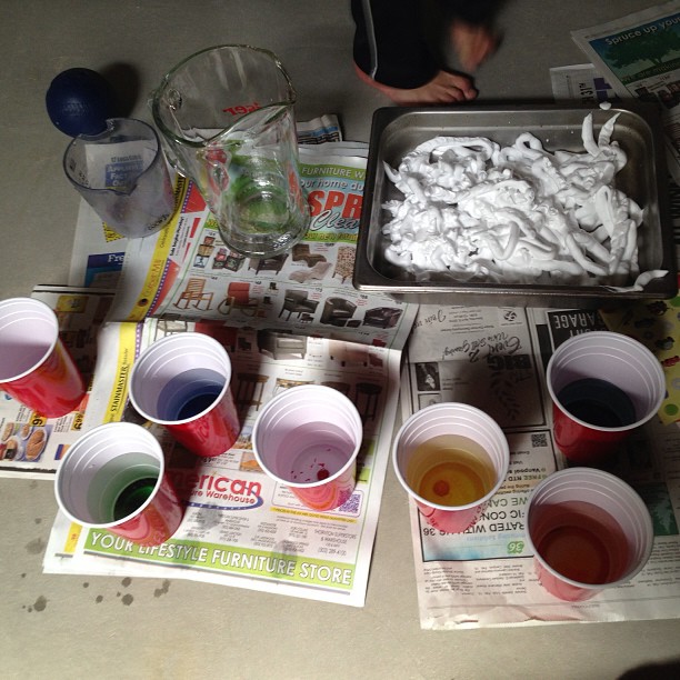 Dying eggs