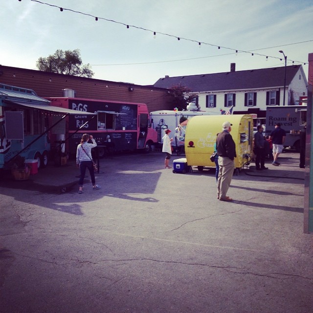 Food truck camp in Traverse City