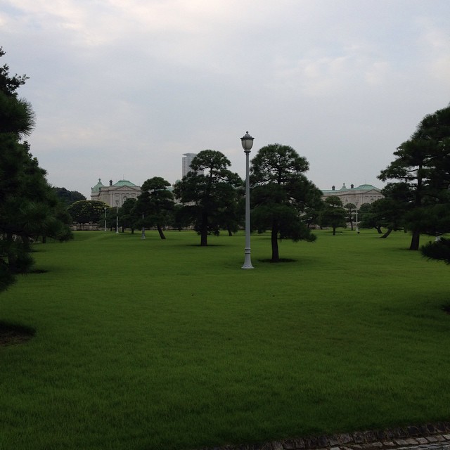 Great run around the Akasaka Palace.