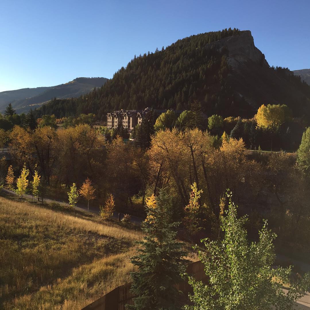 Good morning from Beaver Creek. #colorado #autumn