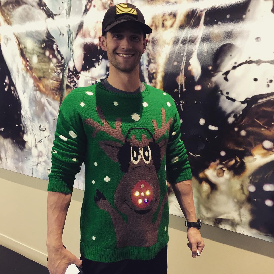 Final class of the year with Luke and he shows up like this. Santa help me through these burpees!