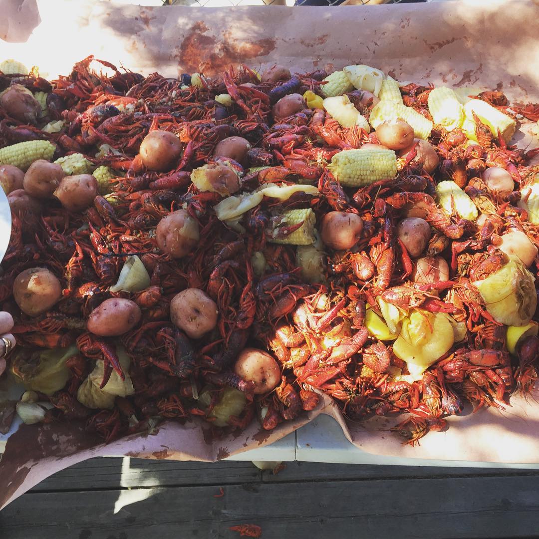 Crawfish boil