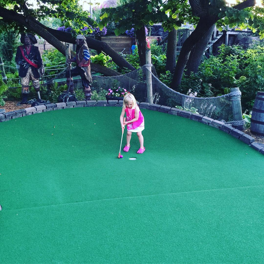 This is where four year old tee up from.