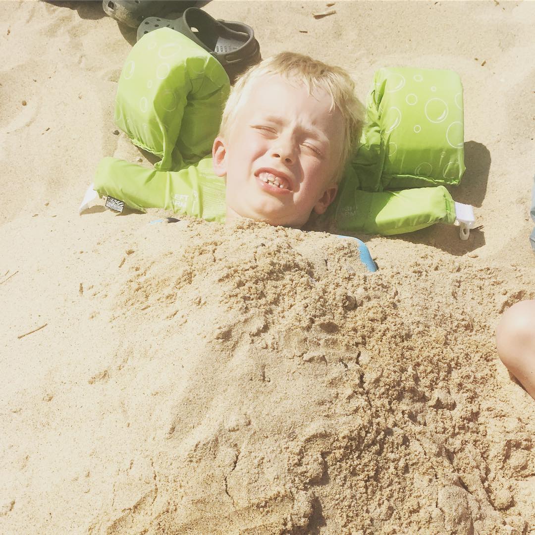 Buried Thomas