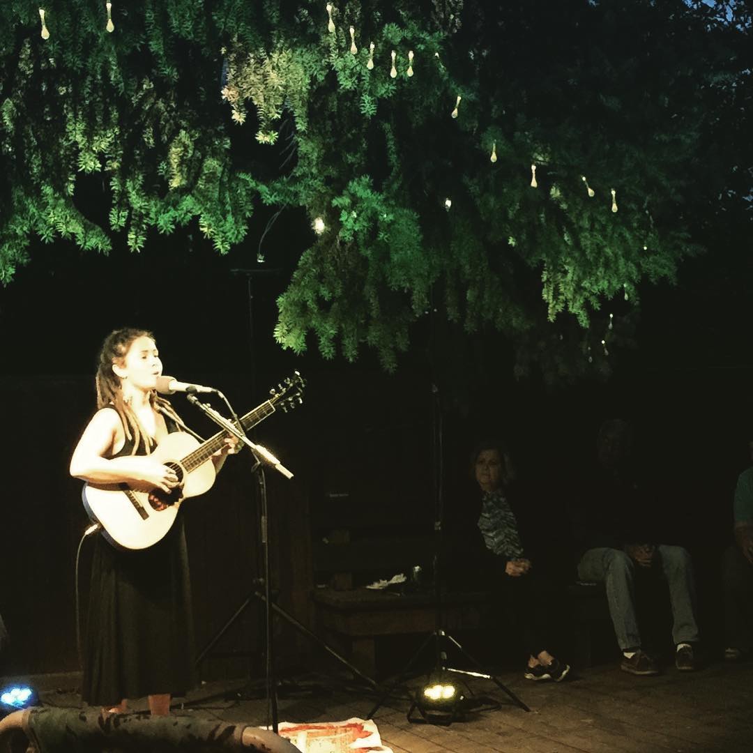 Incredible backyard concert by @heatherlynmusic. #fearlesslovetour2016 #happybirthdaysusan