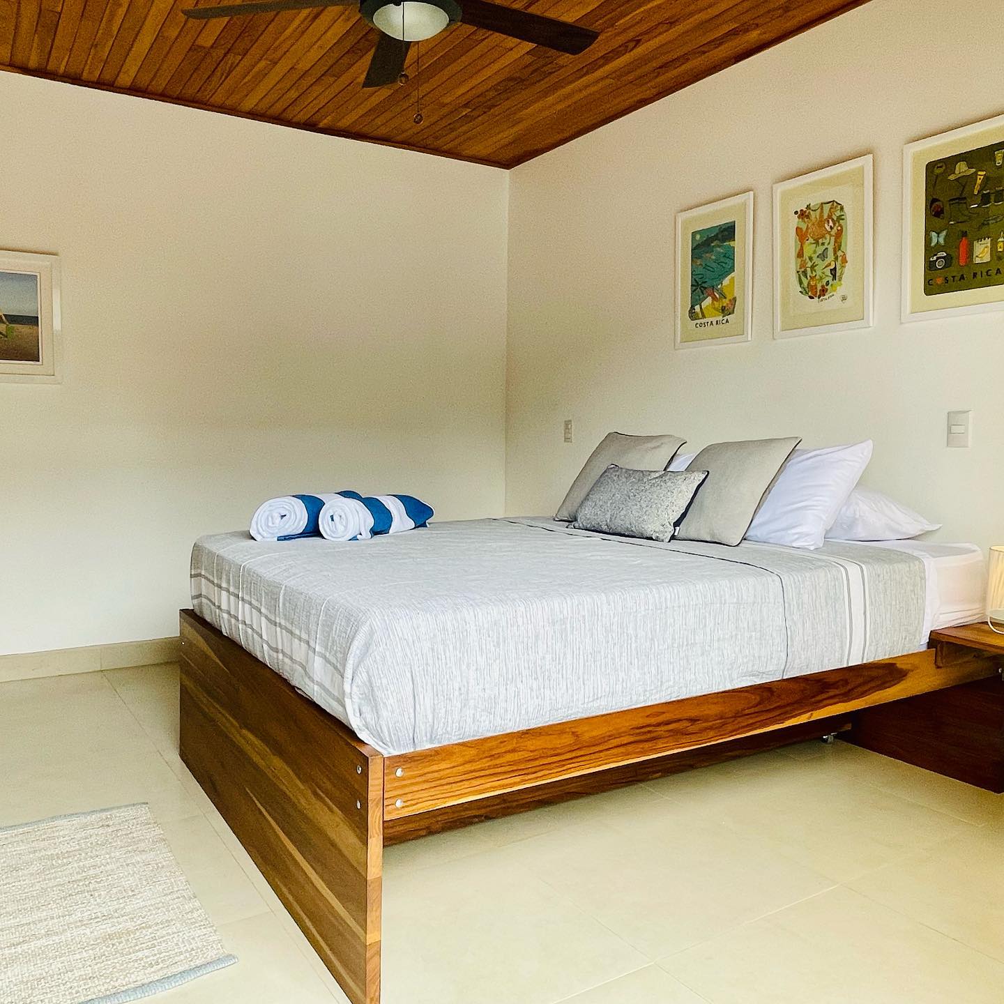 In January, my friend @purajadon and I were aimlessly wandering around Costa Rica. After making a random, and unexpected turn onto a stunning, remote beach, we saw a condo for sale. 

Two days later, 
