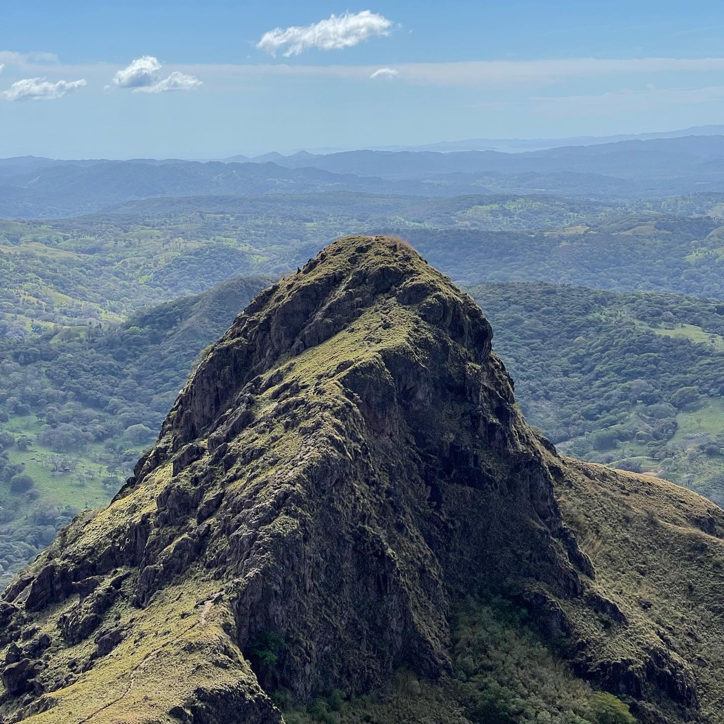 A great quick hike up Cerro Pelado this morning. I’m really happy I have @saltamontico to take me to places like this.
