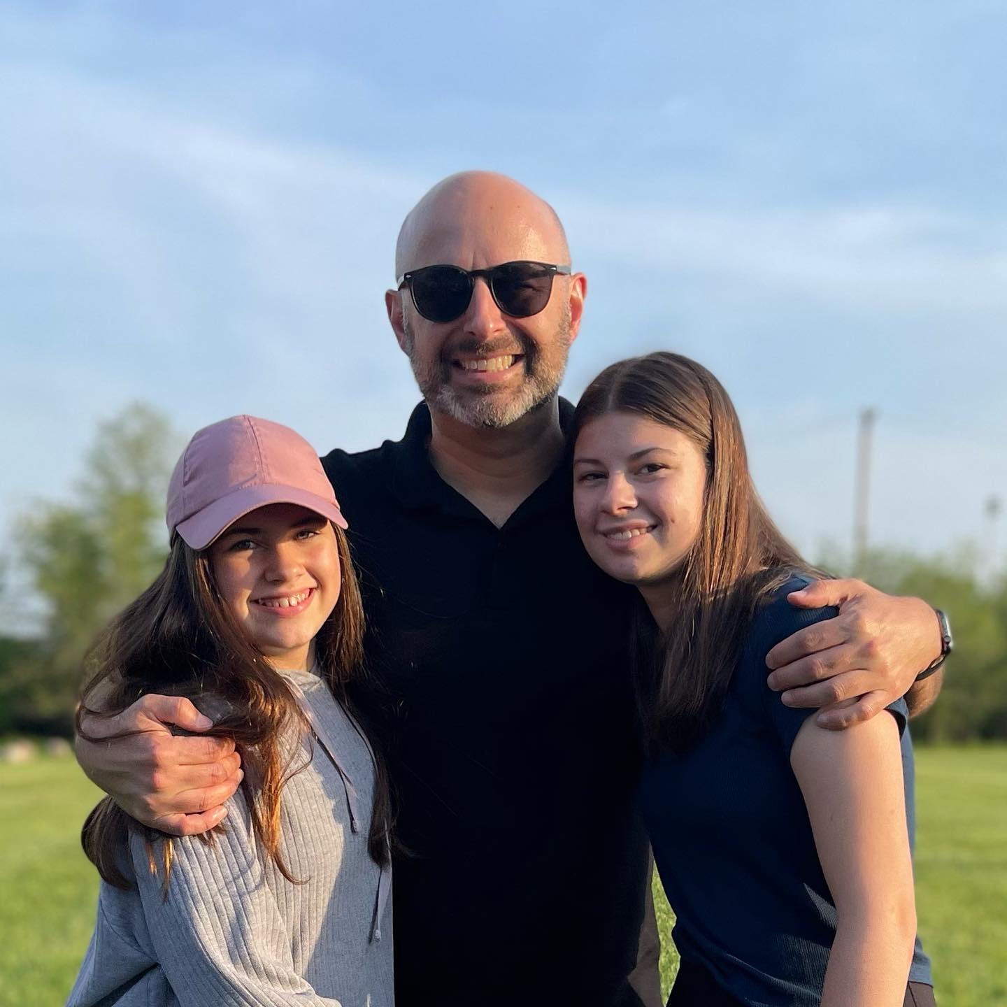 Golden hour with my golden nieces, post froyo.

📸 @amanda.worrall